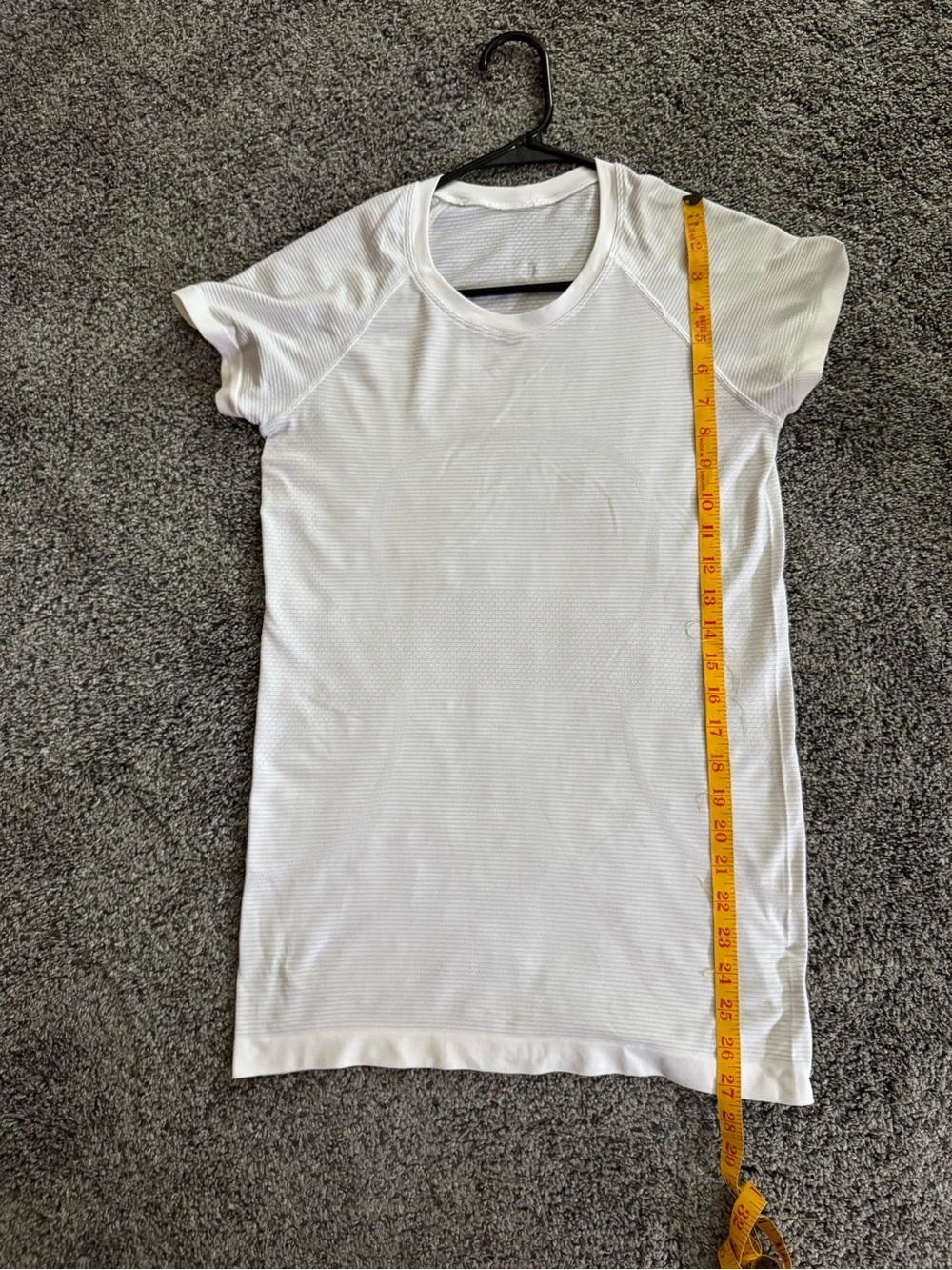 White Lululemon Swiftly Tech Short Sleeve Relaxed Fit Shirt approximately Size 8